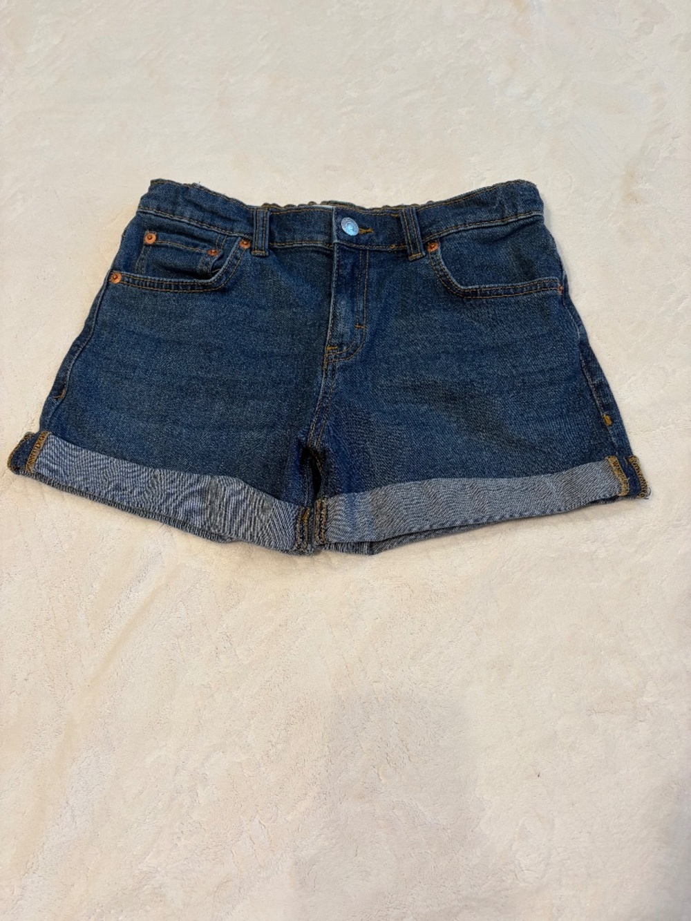 Levi's Girlfriend short Size: 14